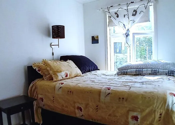 King Room Nearby